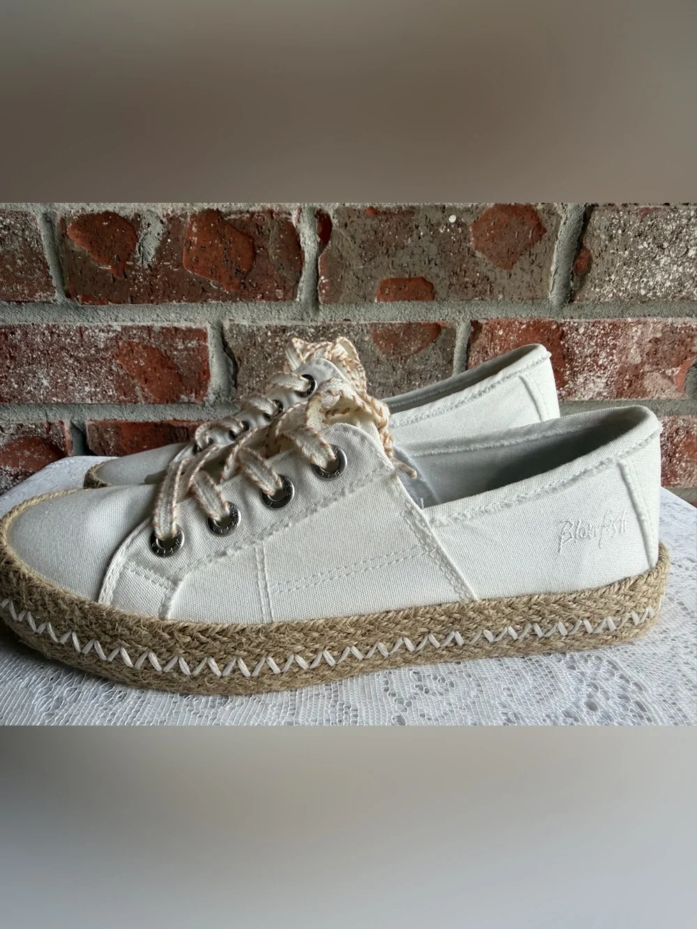 Blowfish Malibu Lace-Up Espadrille Sneakers. Size 7.5.